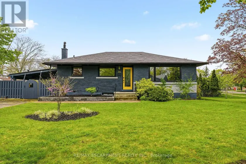 Detached at 25 BRIARSDALE DRIVE, St. Catharines