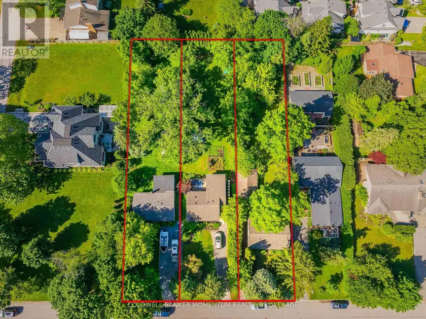 Detached at 364, Niagara-on-the-Lake