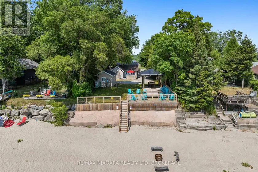 Detached at 12343 LAKESHORE ROAD, Wainfleet