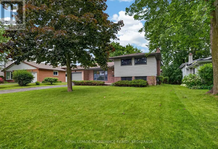 Detached at 682 CARNABY STREET, Kingston