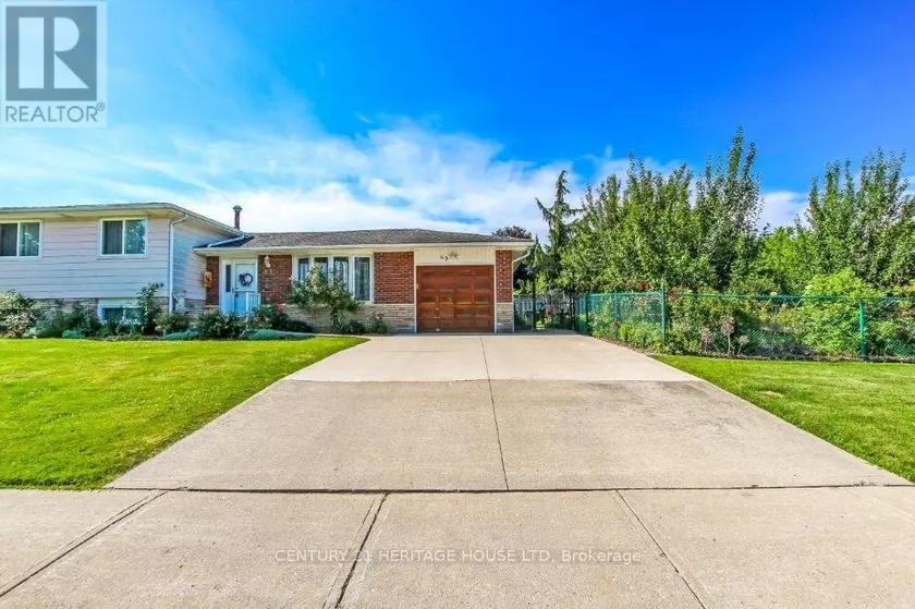 Detached at 63 CONFEDERATION DRIVE, St. Thomas