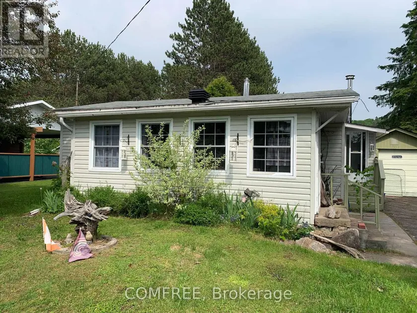 Detached at 39 LAKE STREET, South Algonquin