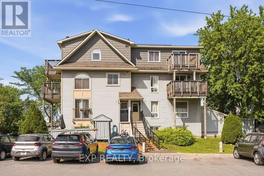 Townhouse at UNIT #56 - 1704 TANGUAY COURT, Ottawa