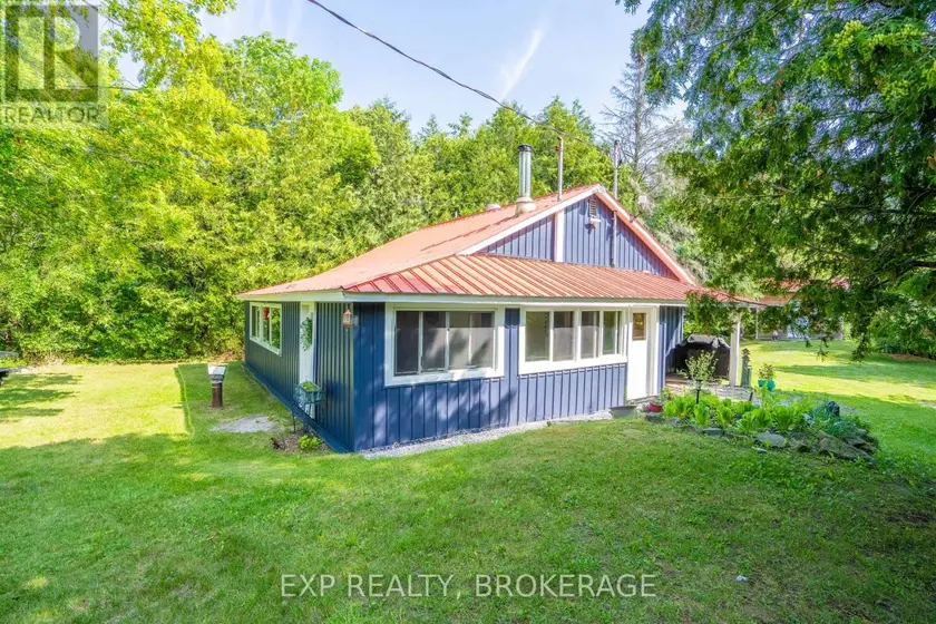Detached at 1026 ARCOL ROAD, Frontenac