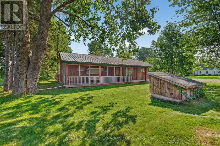 Detached at 20847 VICTORIA ROAD, Chatham-Kent