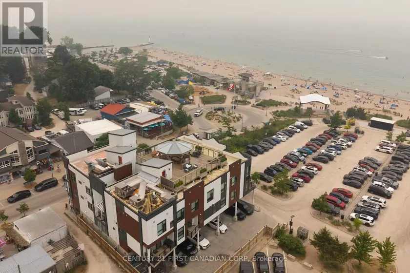 Apartment at 201 - 85 MAIN STREET, Lambton Shores