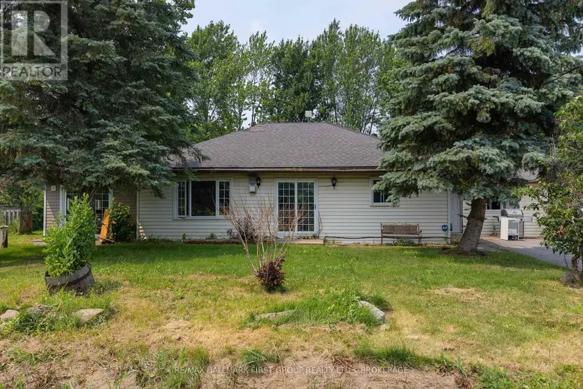 Detached at 469 ABSALOM ROAD, Loyalist