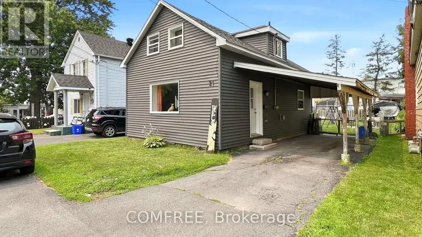 Detached at 21 MONROE AVENUE, Cornwall