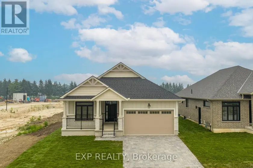 Detached at 73 DEARING DRIVE, South Huron