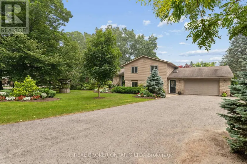 Detached at 7323 SIDEROAD 15, Mapleton
