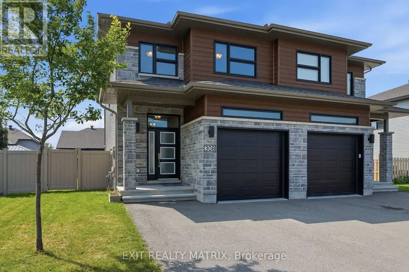 Semi-Detached/Link at 308 BELFORT STREET, Russell