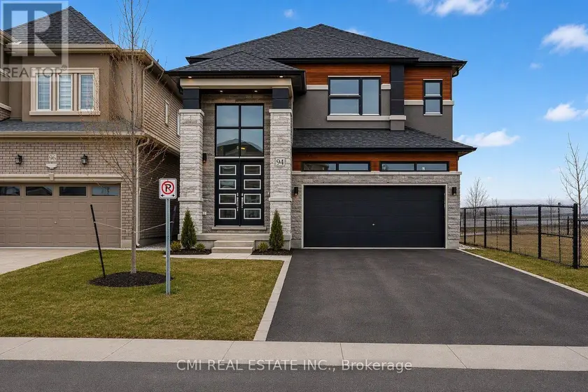 Detached at 94 HITCHMAN STREET, Brant (Paris)