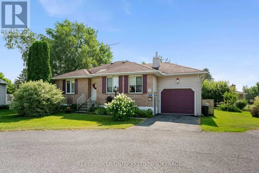 Detached at 6287 GRAHAM COURT, South Glengarry