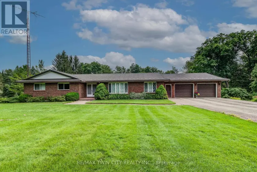 Detached at 1177 PERTH STREET, Wilmot