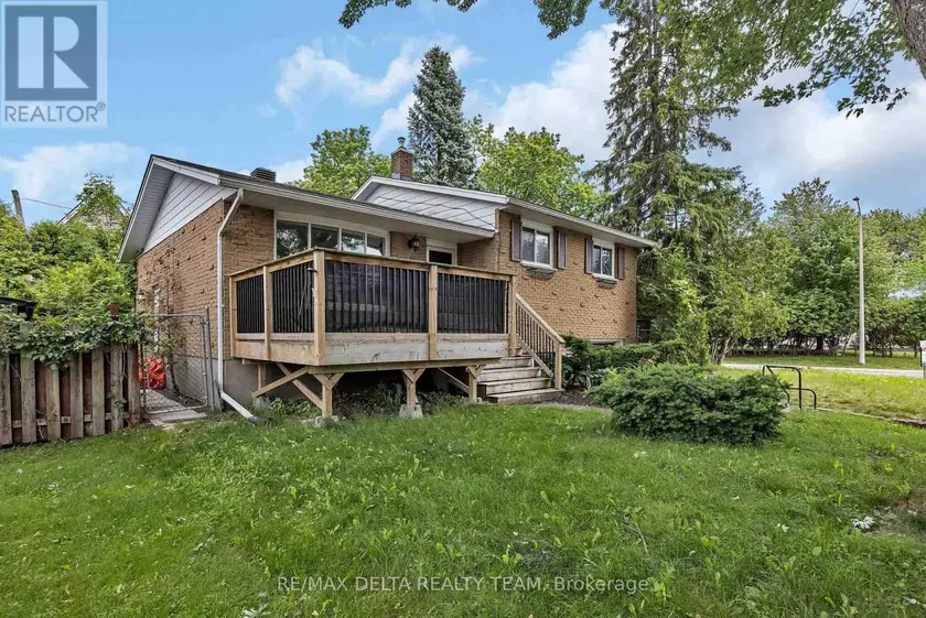 Detached at 841 BALSAM DRIVE, Ottawa