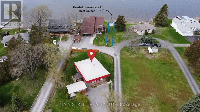 Detached at 35 PEATS POINT ROAD, Prince Edward County