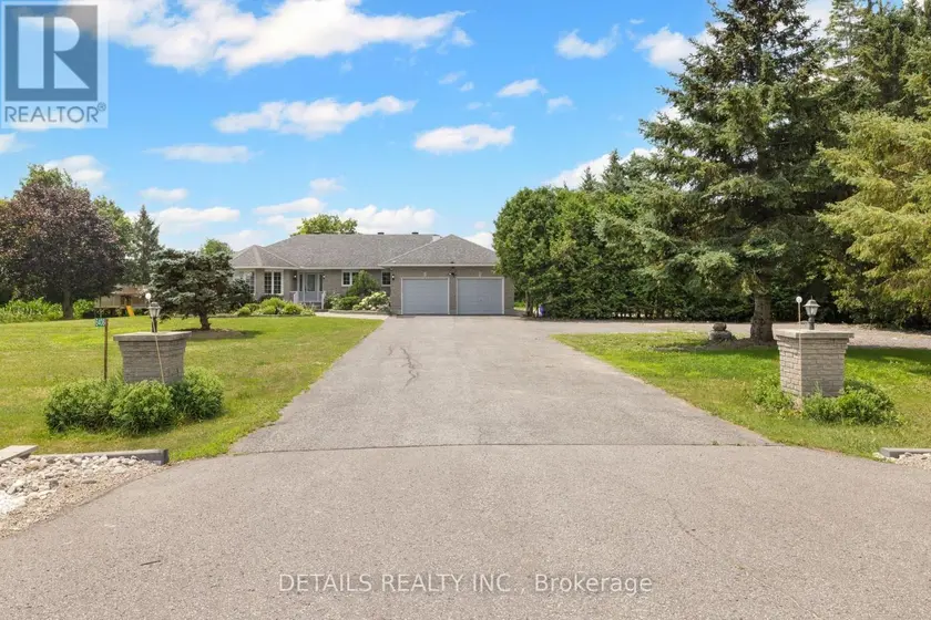 Detached at 6408 FOURTH LINE ROAD, Ottawa