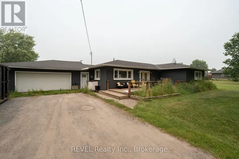 Detached at 10830 3 HIGHWAY, Wainfleet