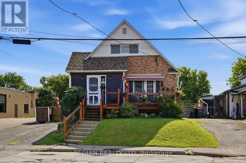 Detached at 255 HAMPDEN STREET, Hawkesbury