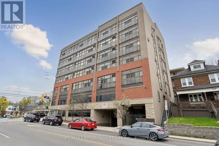 Apartment at 201 - 427 ABERDEEN AVENUE, Hamilton