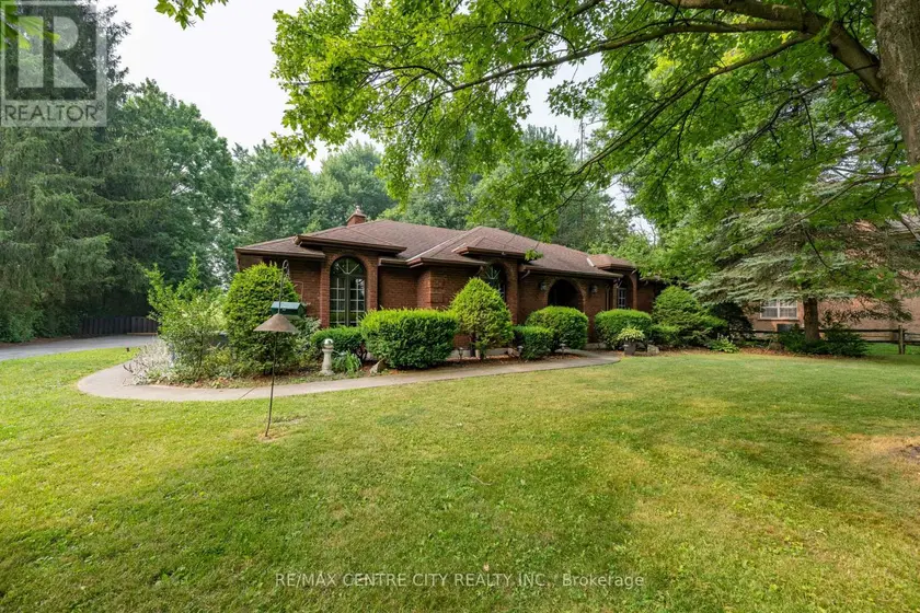 Detached at 42067 FERGUSON LINE, Central Elgin