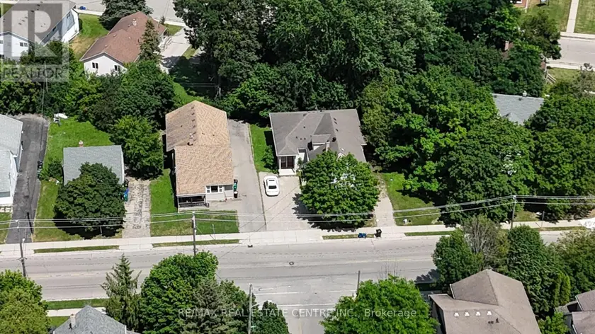 Multiplex at 264 HAZEL STREET, Waterloo