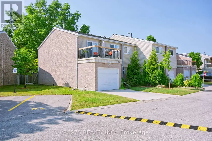 Townhouse at 15 - 669 OSGOODE DRIVE, London