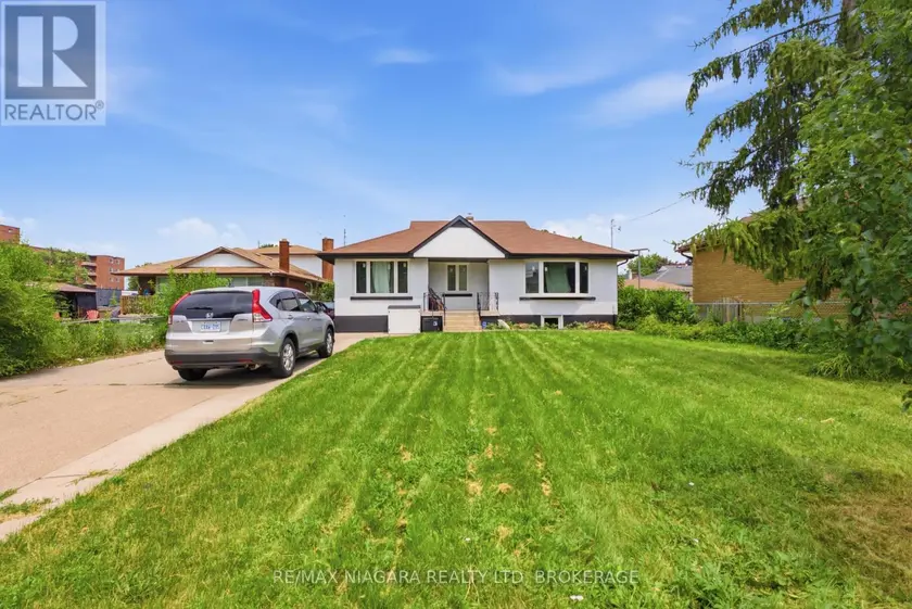 Detached at BASEMENT - 250 GRANTHAM AVENUE, St. Catharines