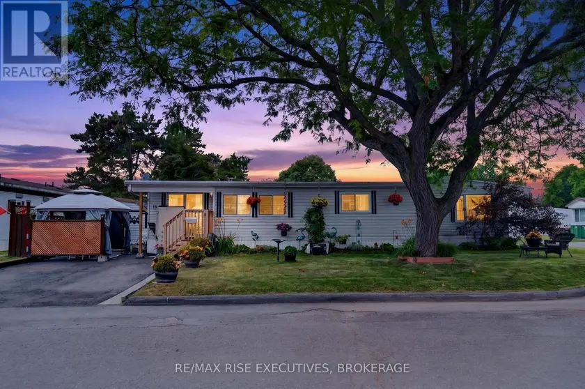 Detached at 18 WENTWORTH DRIVE, Kingston