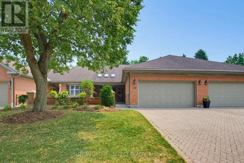 Townhouse at 28 - 40 QUINELLA DRIVE, London