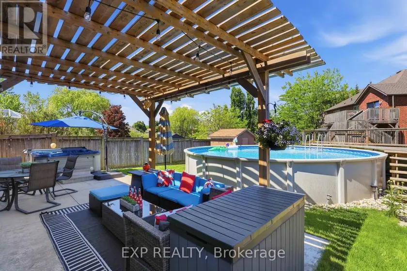 Detached at 194 SOUTHBROOK DRIVE, Hamilton