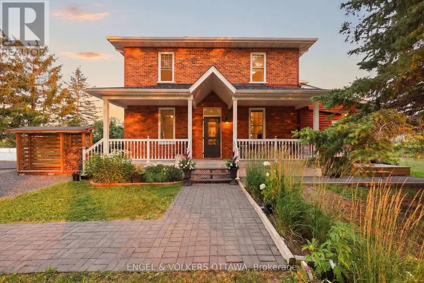 Detached at 20923 COUNTY ROAD 25, South Glengarry