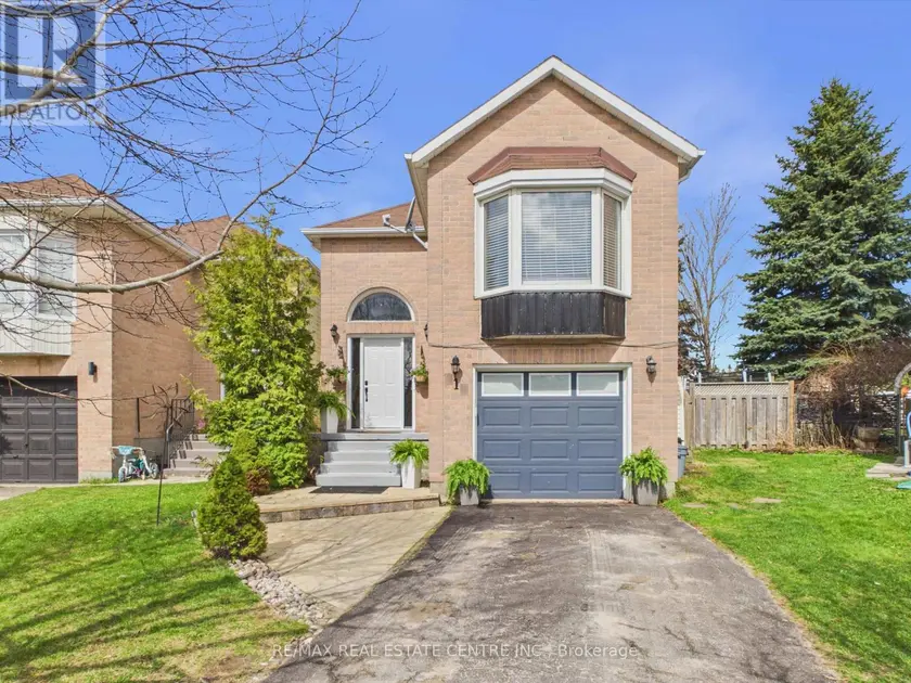 Detached at 318 SHELBURNE PLACE, Shelburne