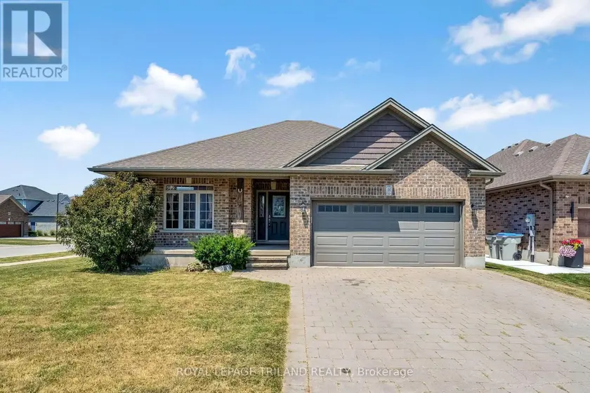 Detached at 35 CASSIE CRESCENT, Strathroy-Caradoc