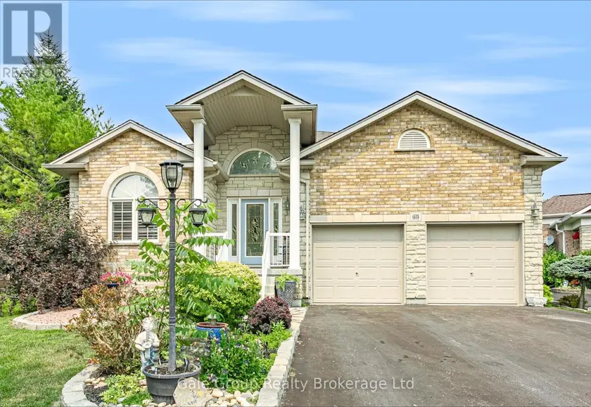 Detached at 603 FOX HOLLOW COURT, Woodstock