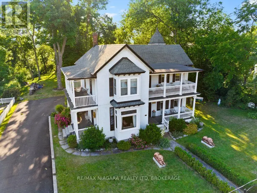 Detached at 14 CATHARINE STREET, Port Colborne