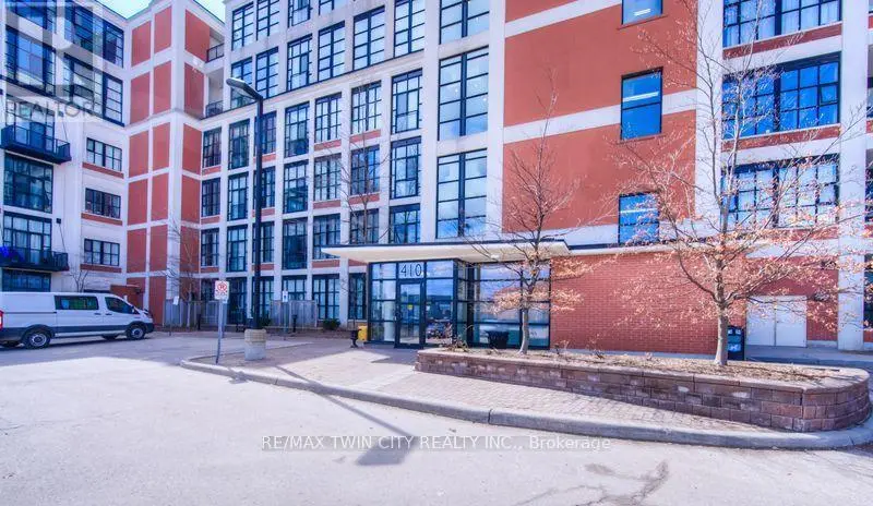 Apartment at 405 - 404 KING STREET W, Waterloo
