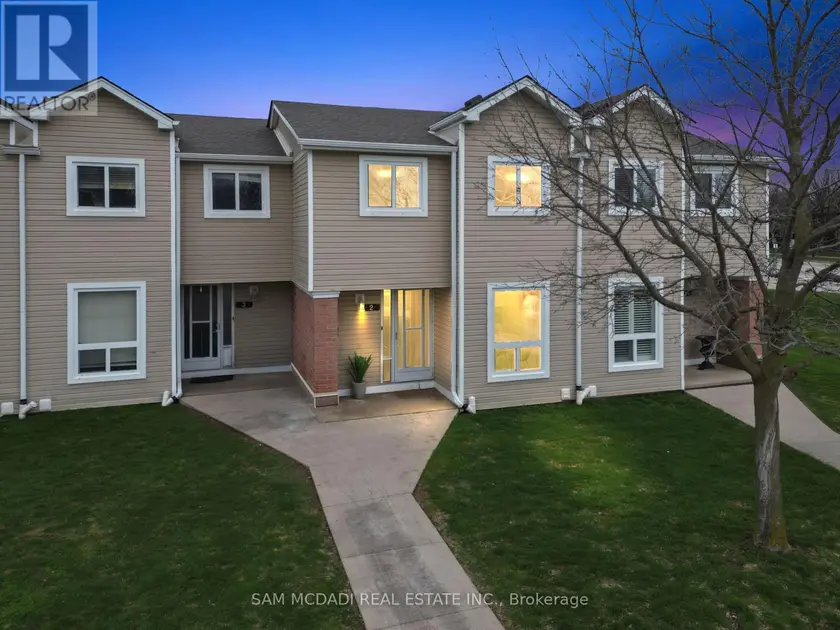 Townhouse at 2 - 160 RITTENHOUSE ROAD, Kitchener