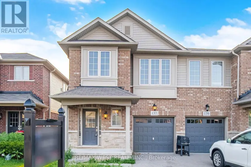Semi-Detached/Link at 137 ECHOVALLEY DRIVE, Hamilton