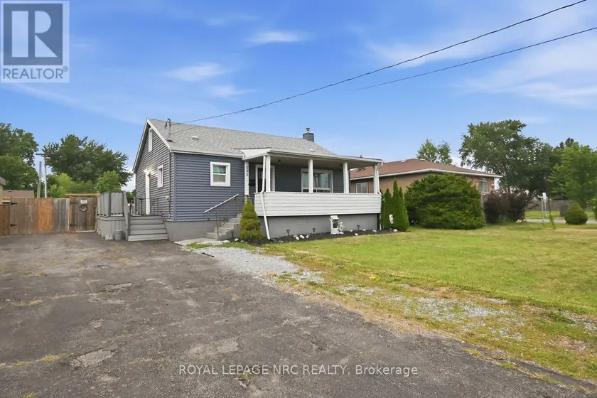 Detached at 595 LINCOLN STREET, Welland