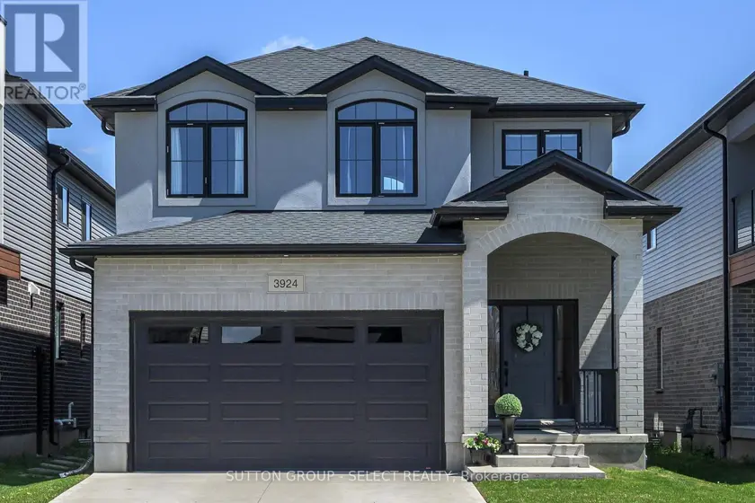 Detached at 3924 CAMPBELL STREET N, London