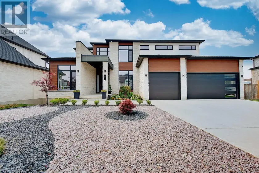 Detached at 7517 SILVERCREEK CRESCENT, London South