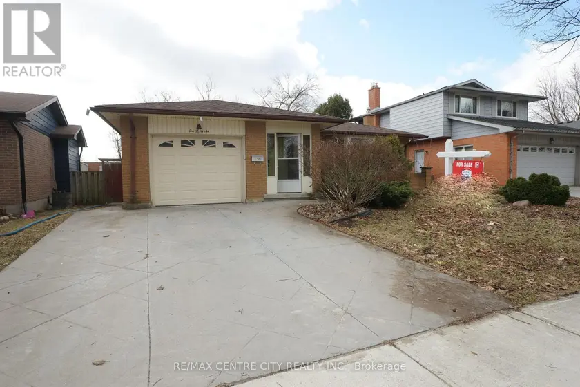Detached at 136 CONCORD CRESCENT, London North