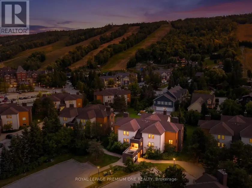 Townhouse at 118 - 169 JOZO WEIDER BLVD BOULEVARD, Blue Mountains