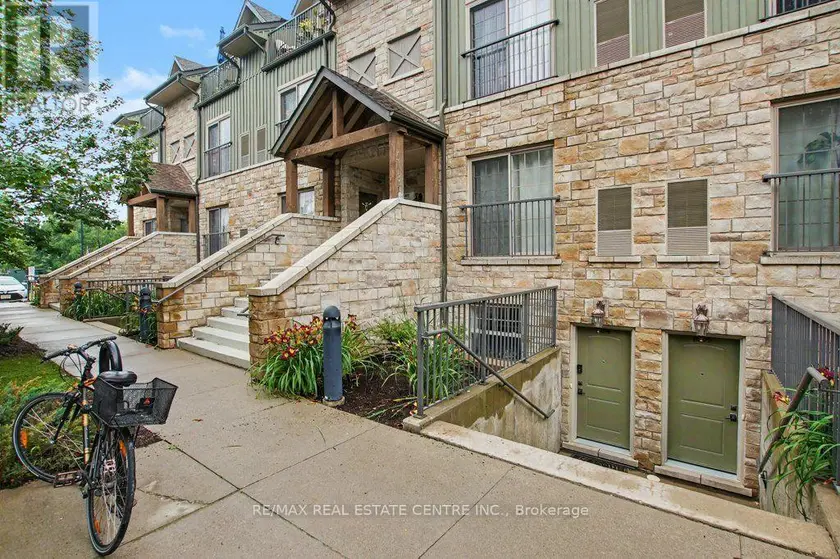 Townhouse at B105 - 112 UNION STREET E, Waterloo