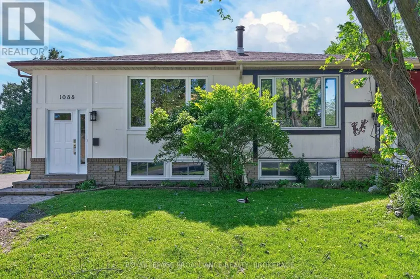 Semi-Detached/Link at 1088 PINEWOOD PLACE, Kingston