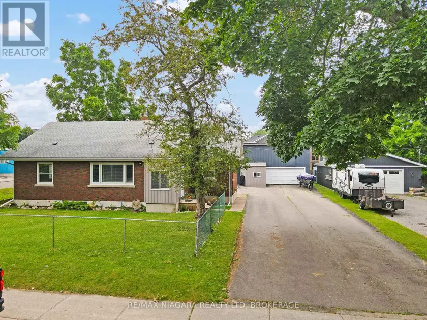 Detached at 222 RIDGEWAY ROAD, Fort Erie