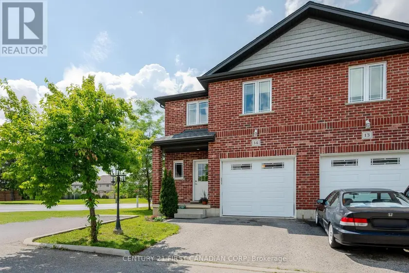 Townhouse at 14 - 292 FALCON DRIVE, Woodstock