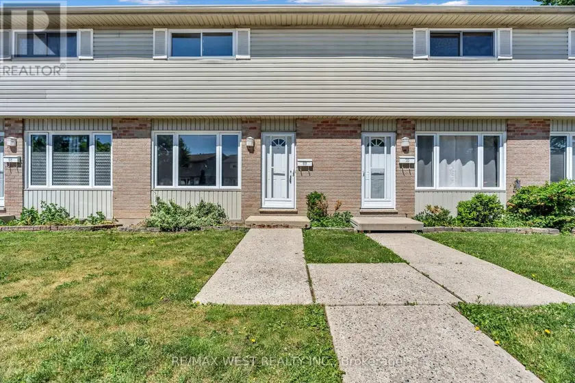 Townhouse at 69 - 1095 JALNA BOULEVARD, London