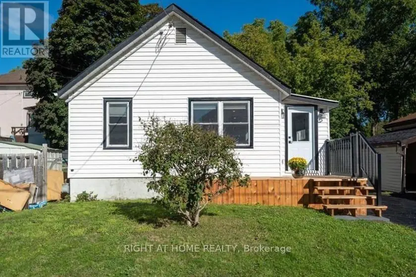 Detached at 48 RIDLEY STREET E, Belleville